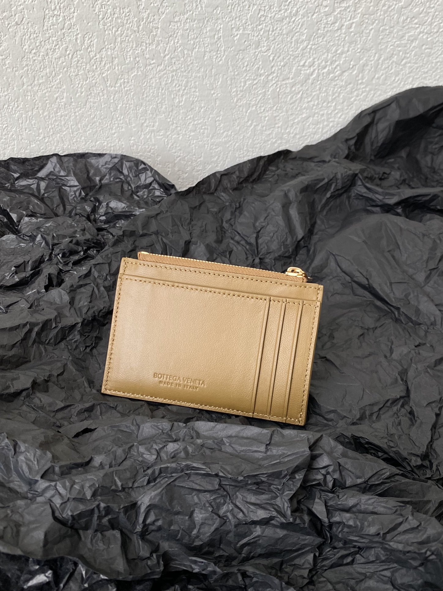 bo*te*ga Ve*ne*ta wallet-12cm