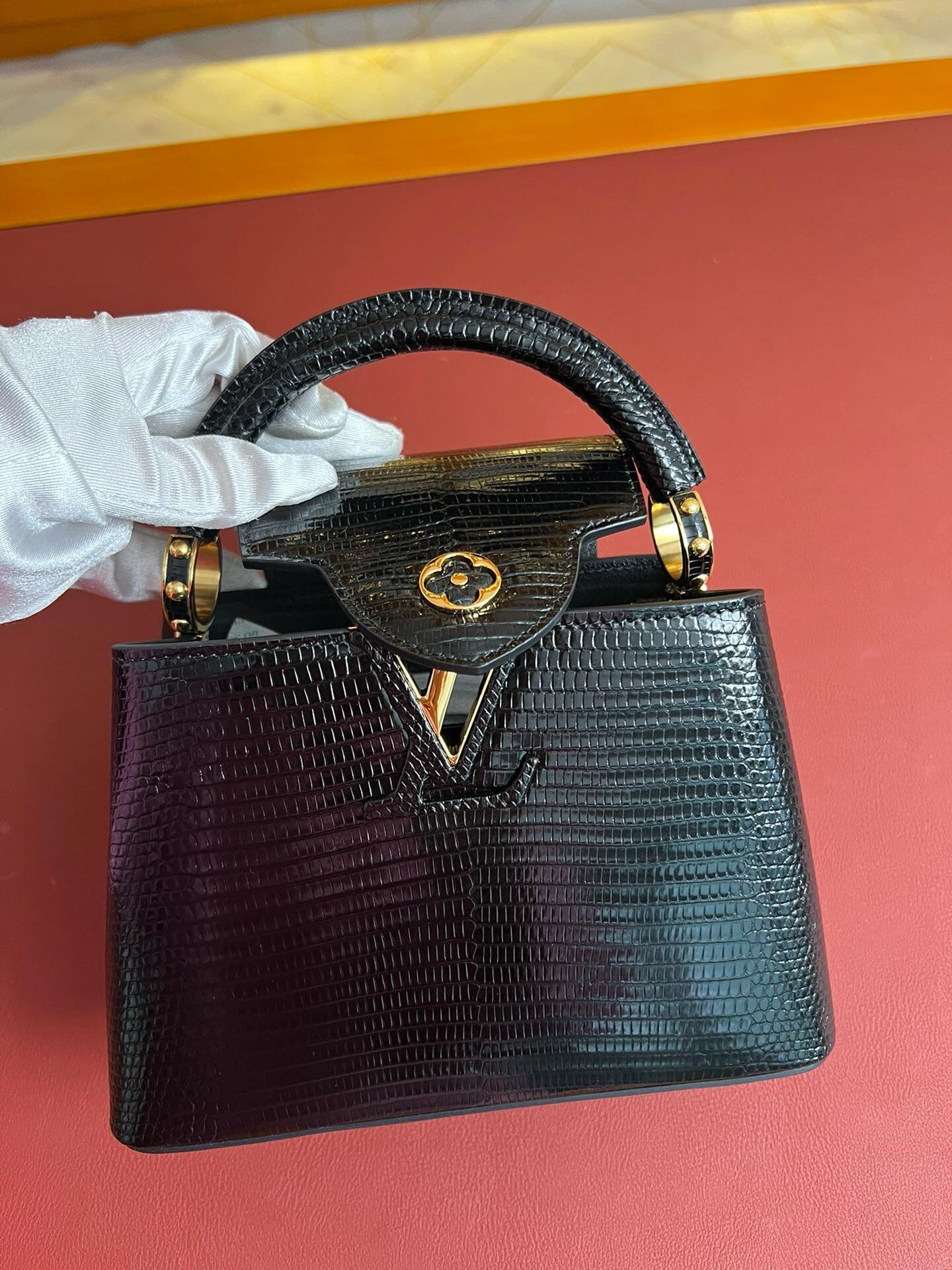 l0vis Vvtt0n mini capucines bag-21*14*8cm