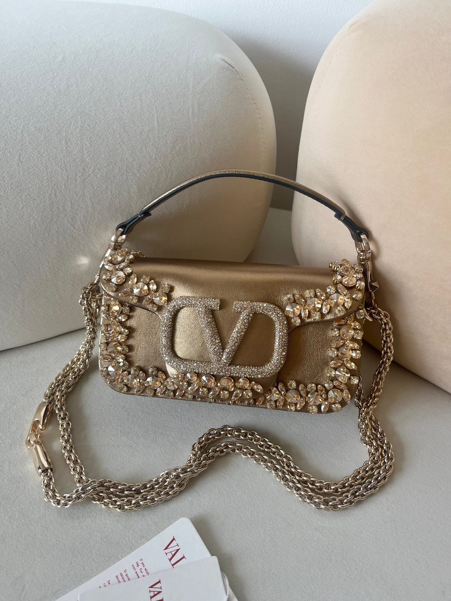 Valentino Garavani Mini Loco-19*10.5*5CM