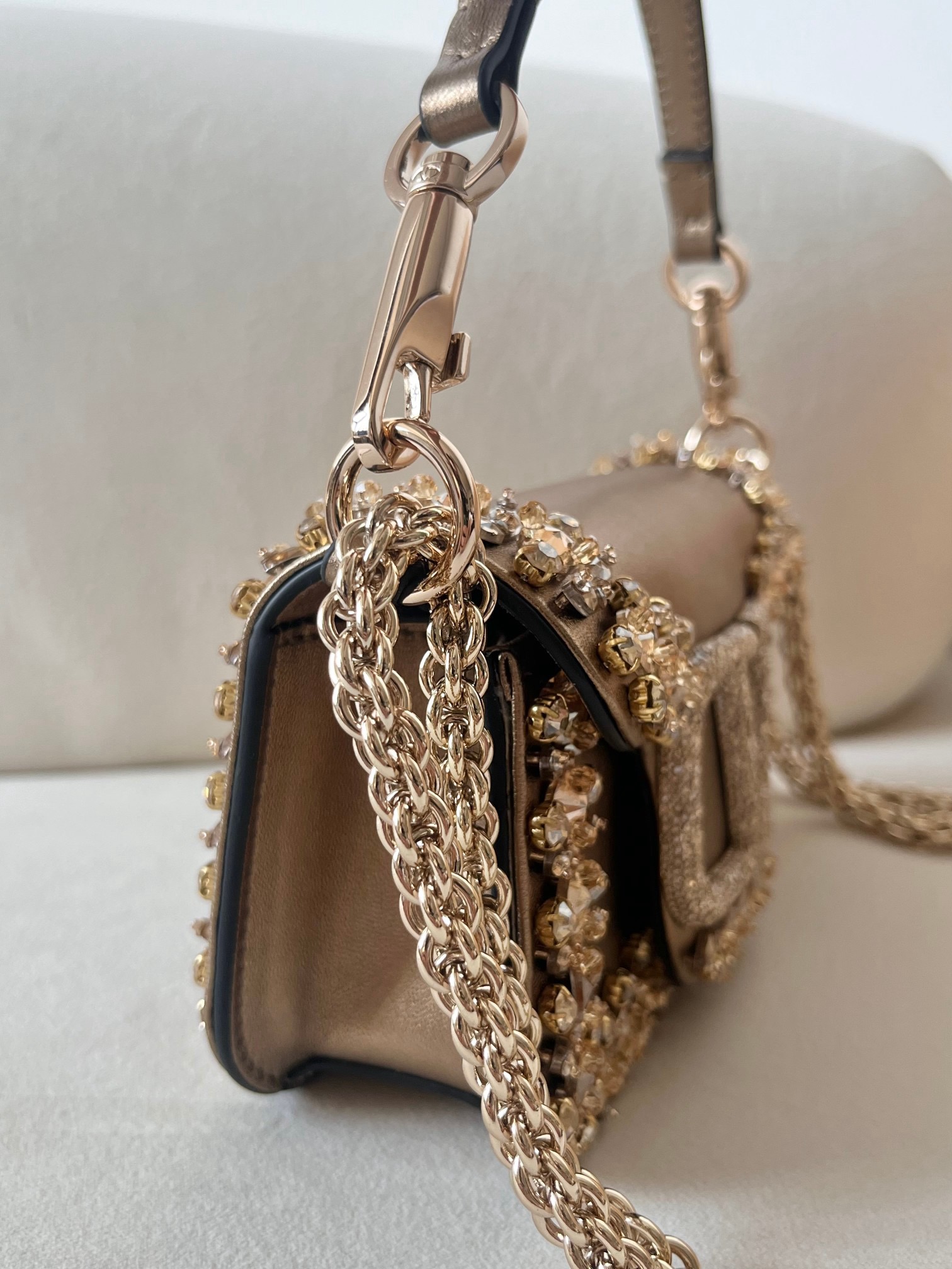 Valentino Garavani Mini Loco-19*10.5*5CM