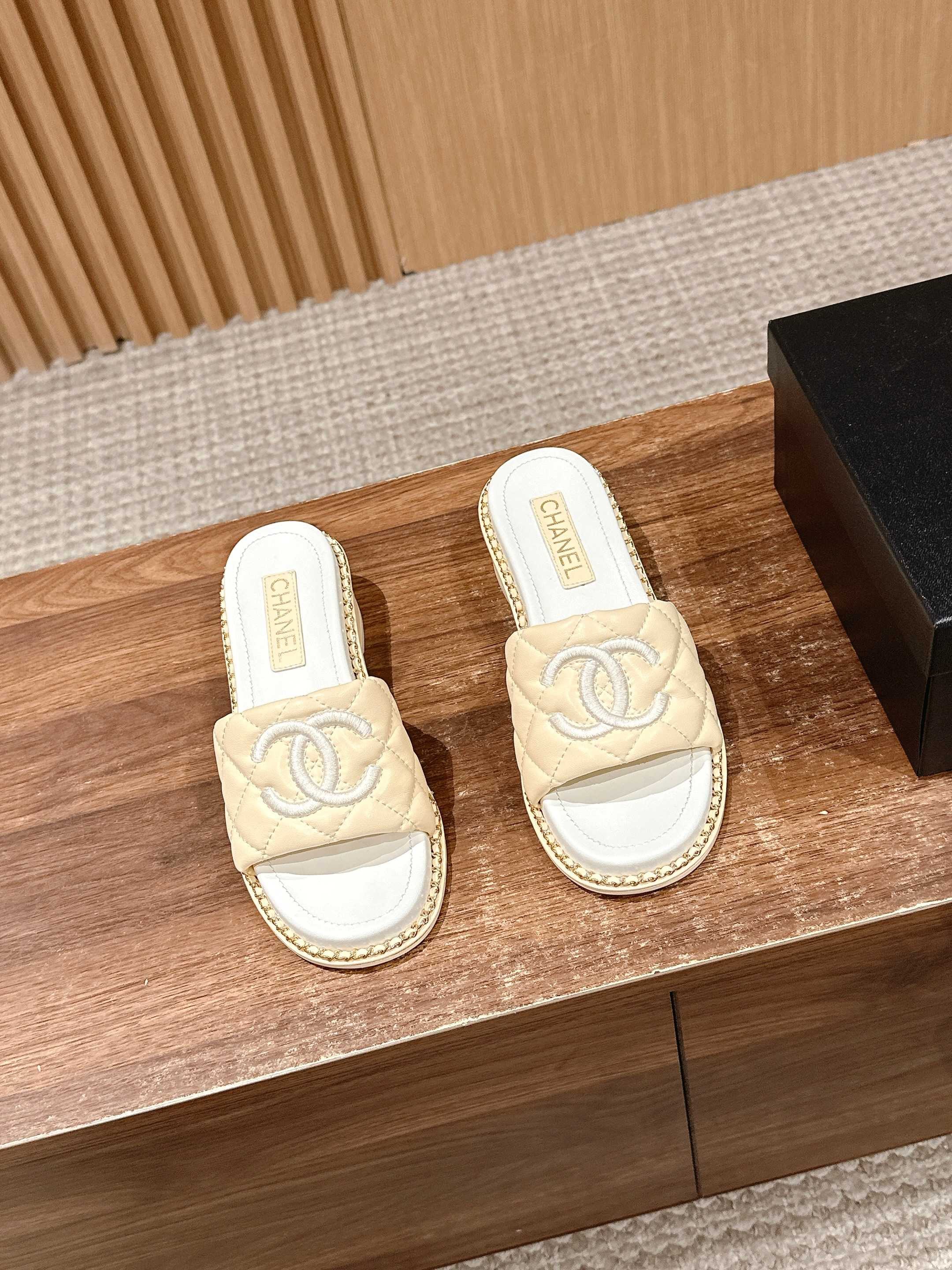 Ch@nel 2025SS Slides