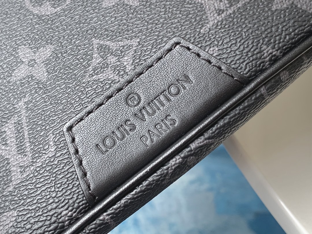 l0*is V*t0n bum bag-37*14*13cm