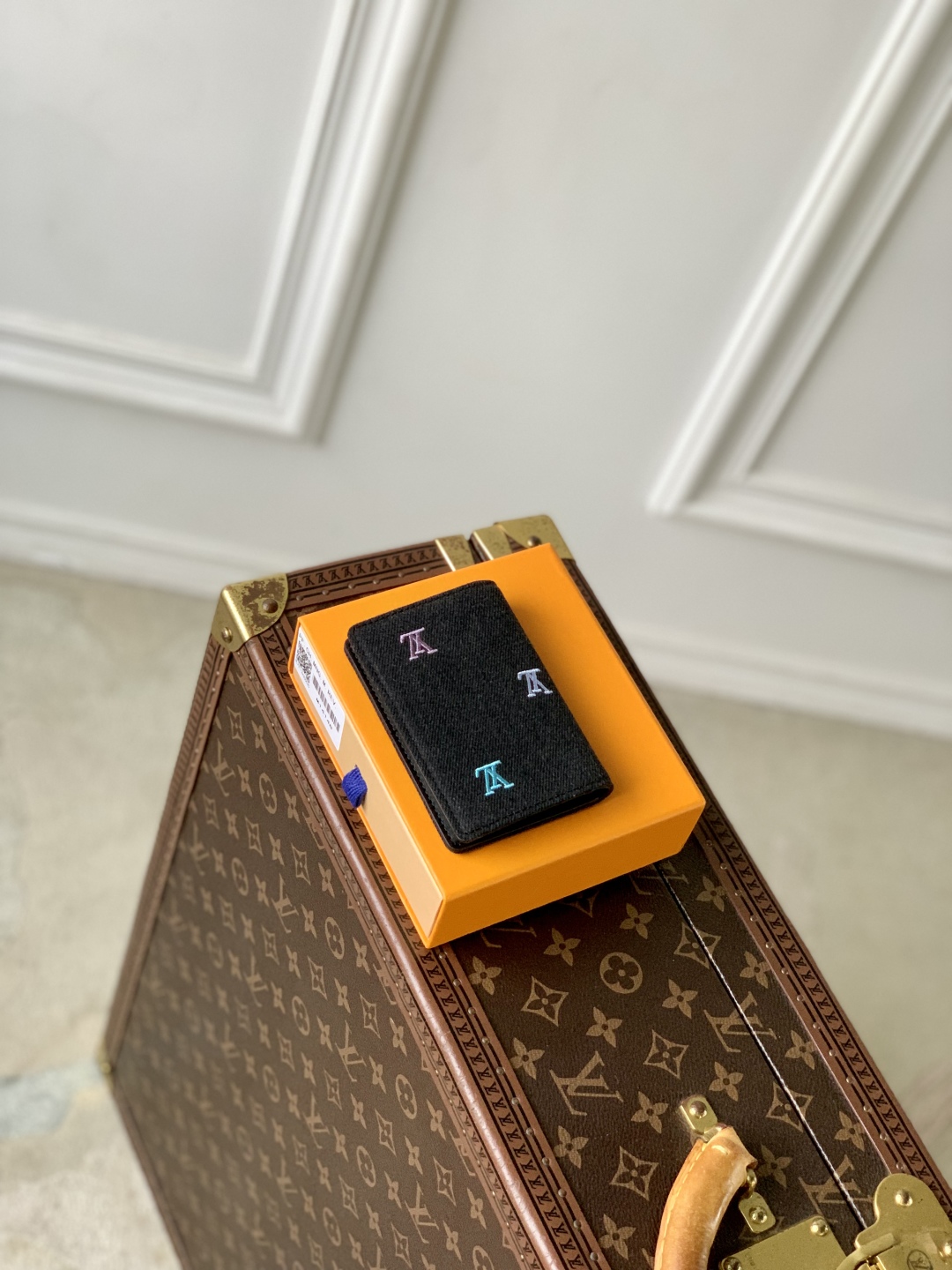 l0vis Vvtt0n pocket organizer wallet-7.5 × 11 × 1cm