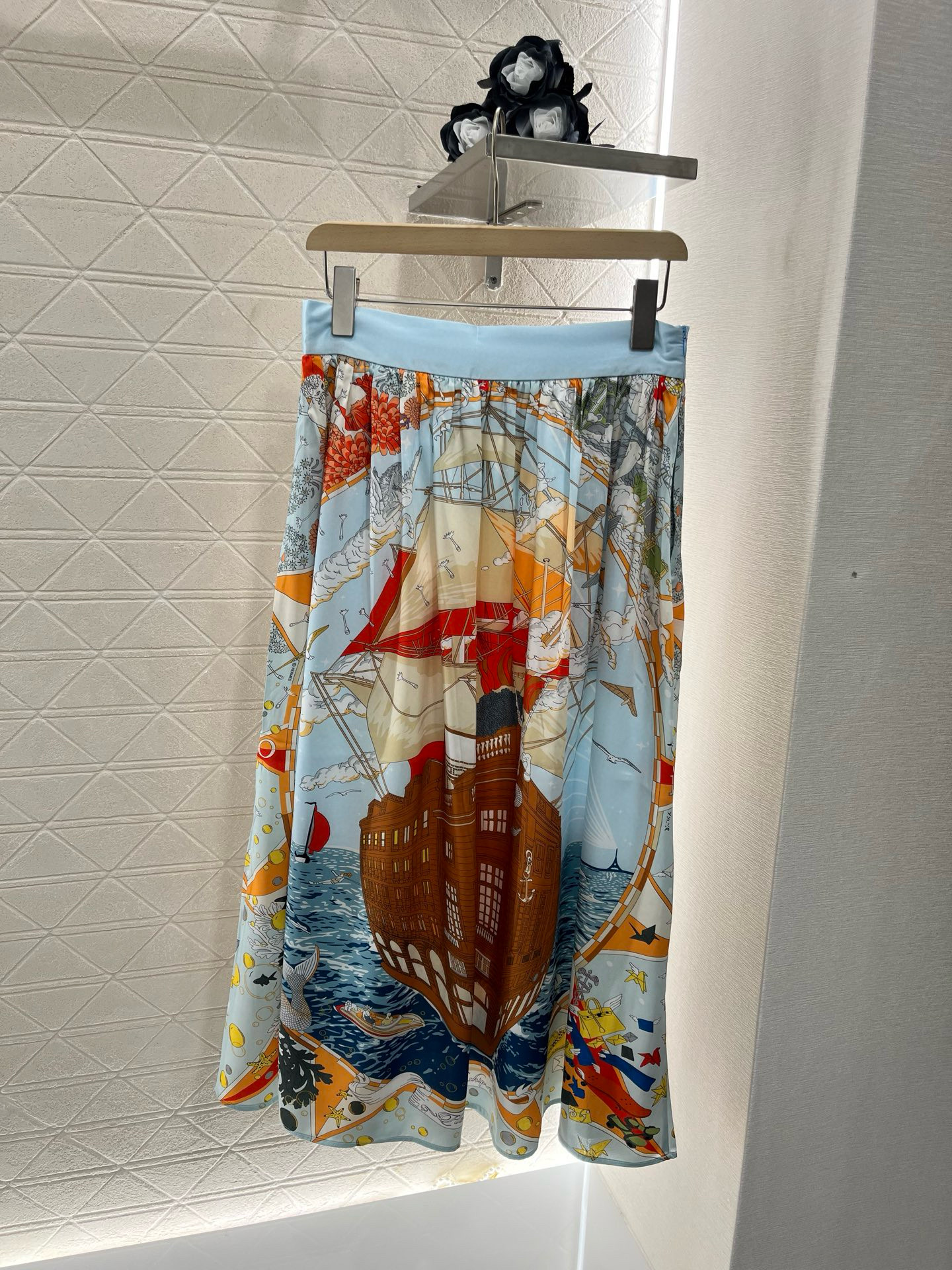 Herme Reactive All-over Printed Vintage Umbrella Skirt