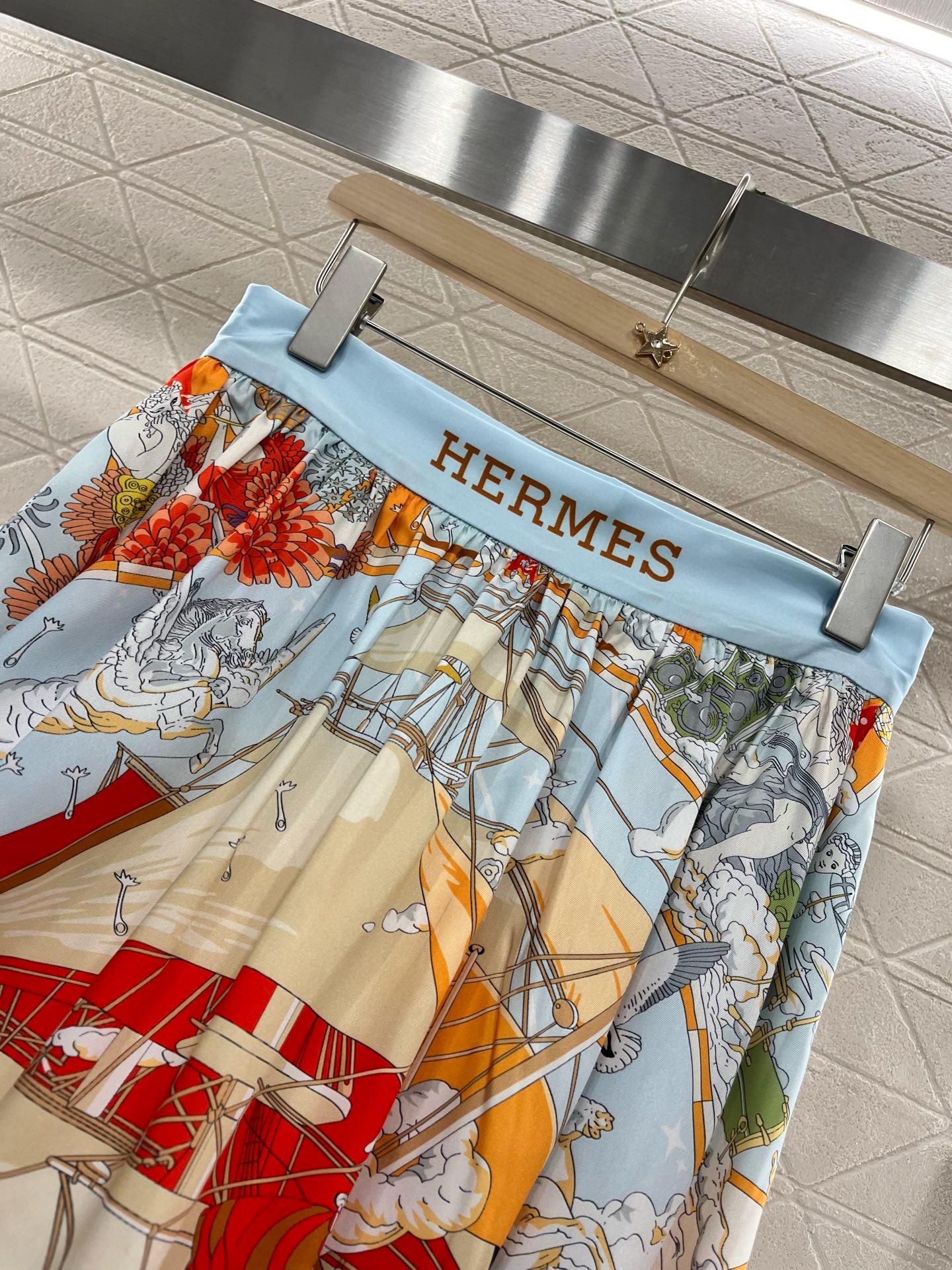 Herme Reactive All-over Printed Vintage Umbrella Skirt