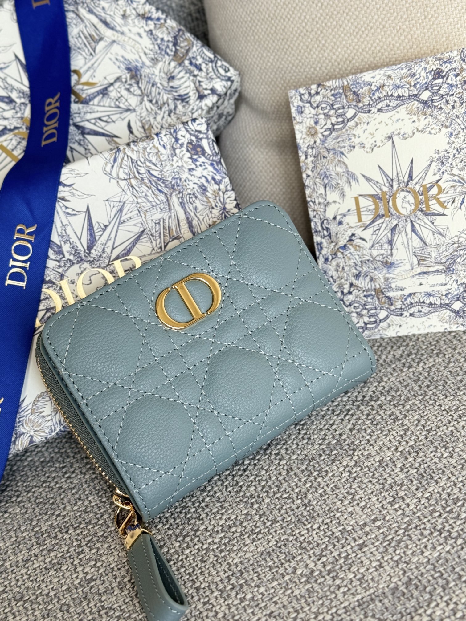 Diro ro Dandelion Wallet-12x9x5CM