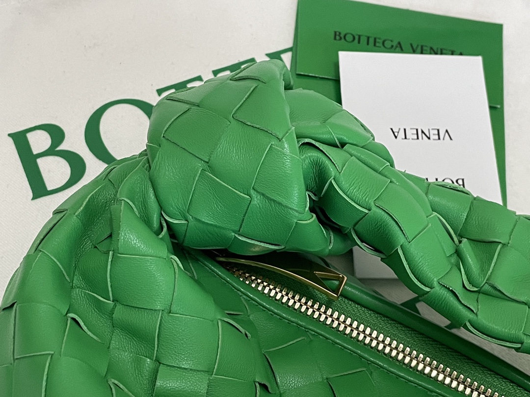 bo*te*ga Ve*ne*ta small hobo bag-27*22*3cm