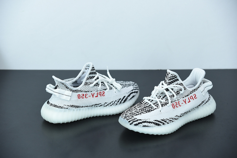 ad*s Y**zy boost 350 v2 "zebra" cp9654