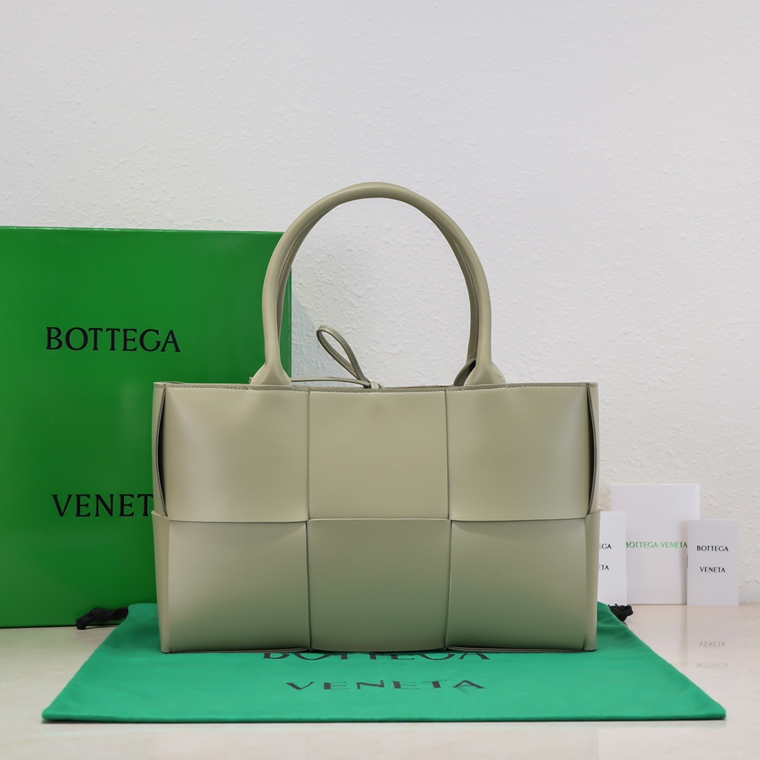 Bo*te*ga arco tote-30x20x11.5cm