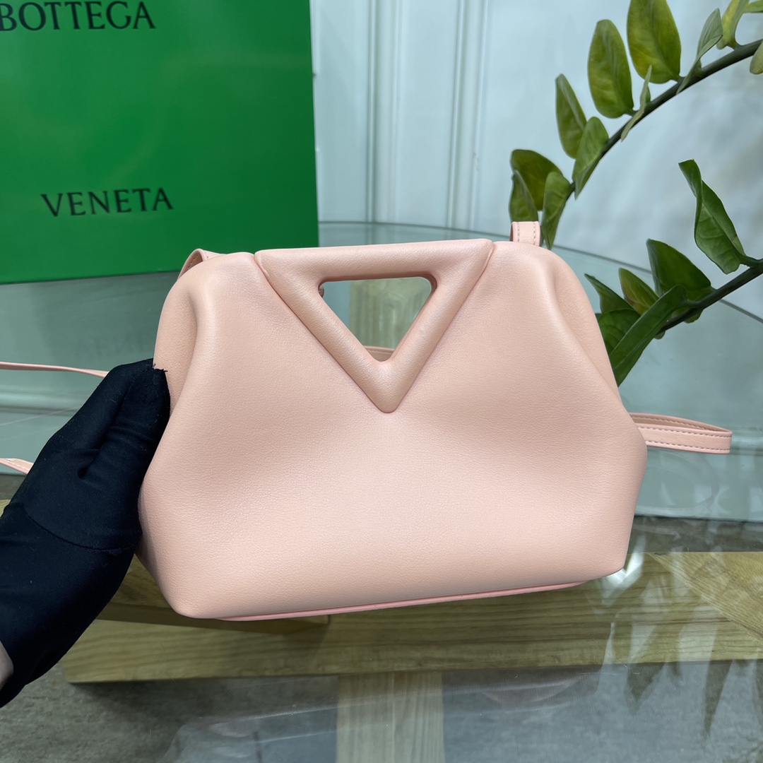 bo*te*ga Ve*ne*ta the triangle bag-24*16*8cm