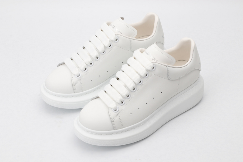 alexander M*Q*en sports shoes