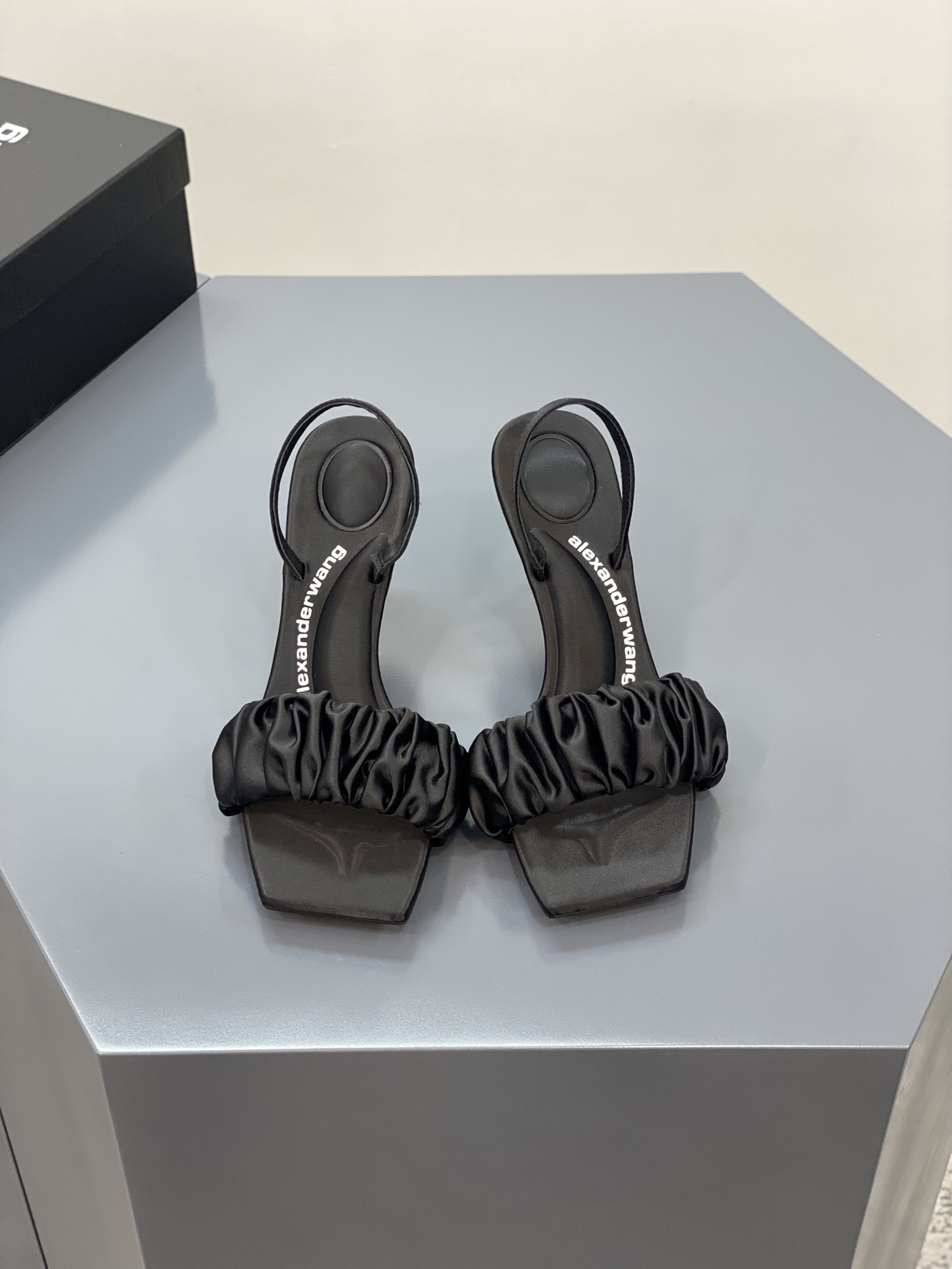 Alexander Heels