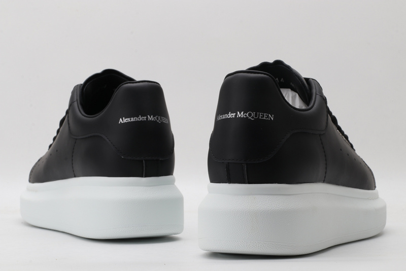 alexander M*Q*en sports shoes