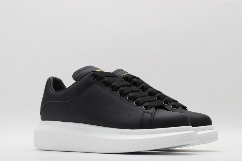 alexander M*Q*en sports shoes