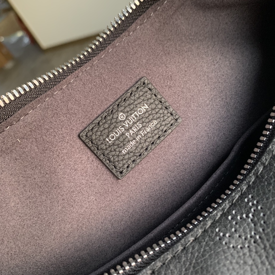 l0*is V*t0n why knot handbag-28*34*12cm