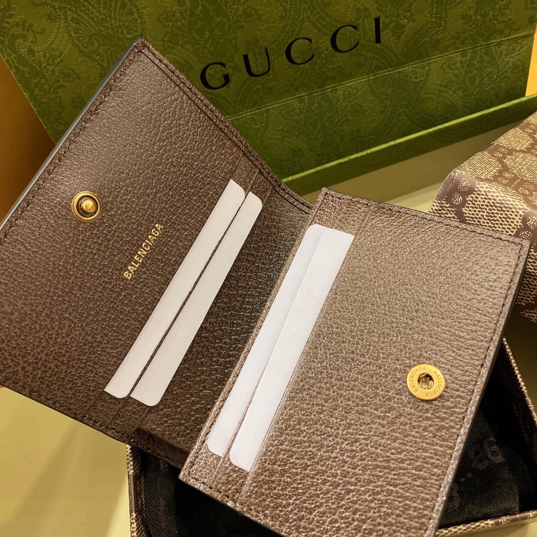 G*u*i&ba*len*cia*ga pouch-11x8.5x3cm
