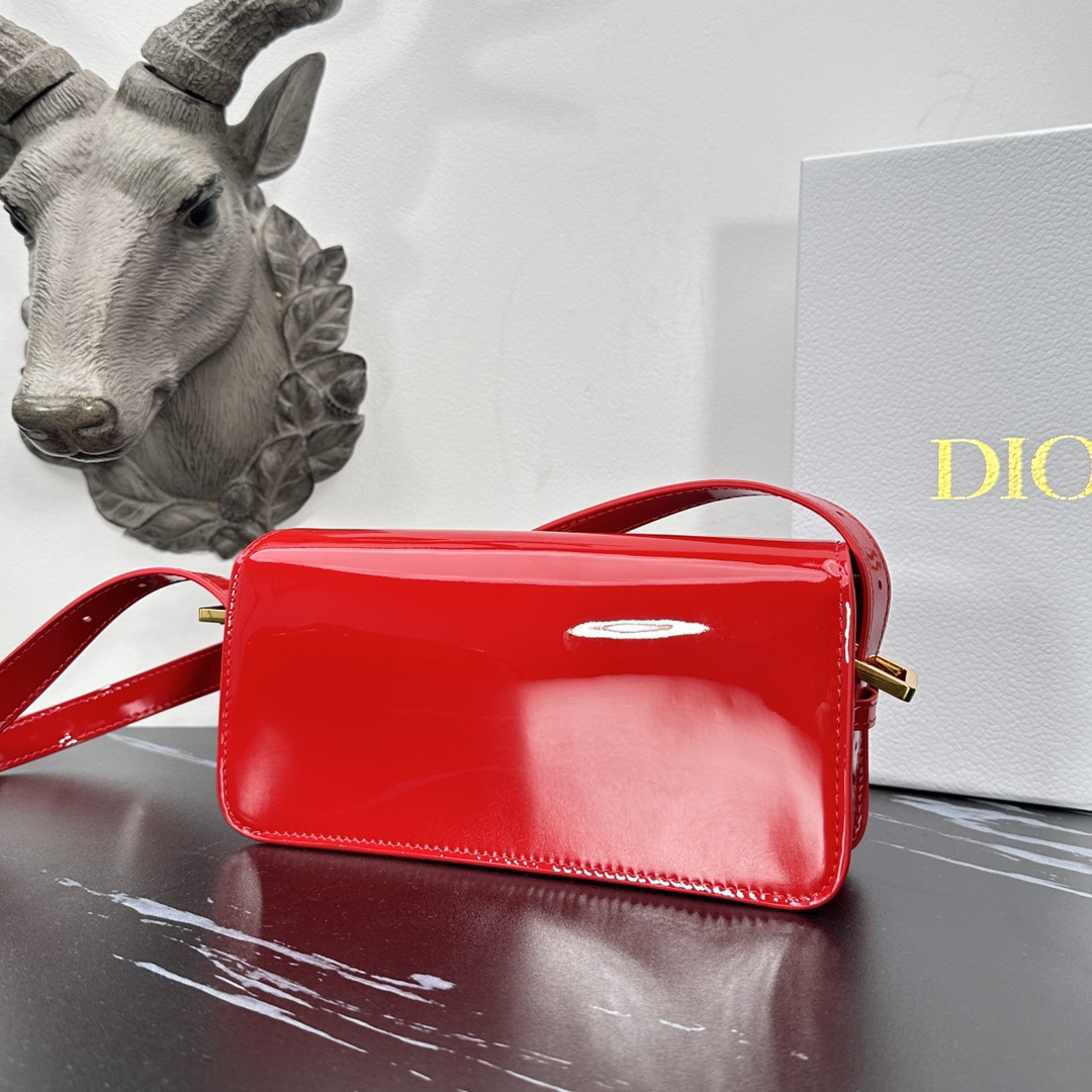 D*or miss D*or allover bag-22*11*6cm