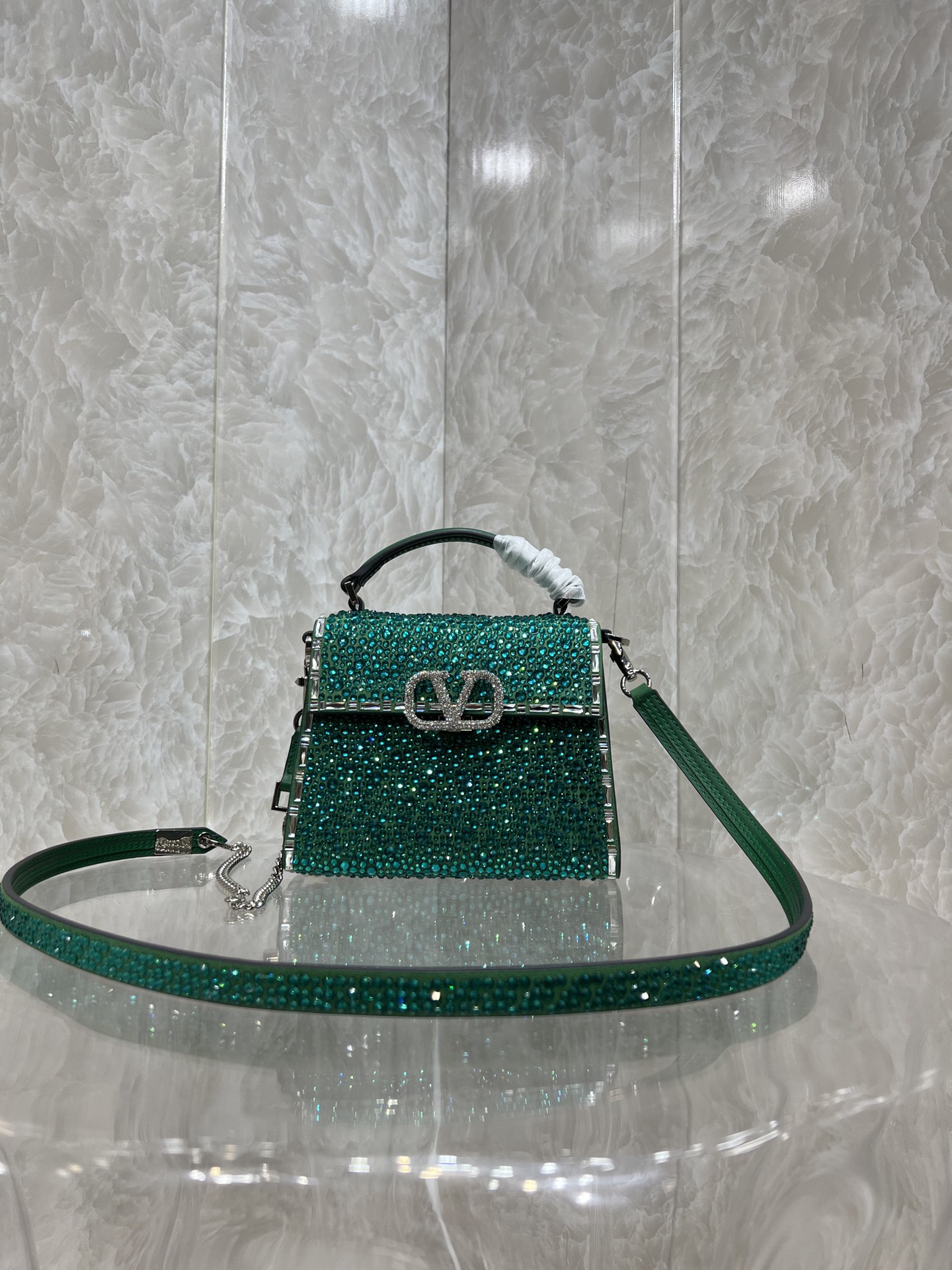 Valentino Vlogo Signature Chain Bag-19*13*9CM
