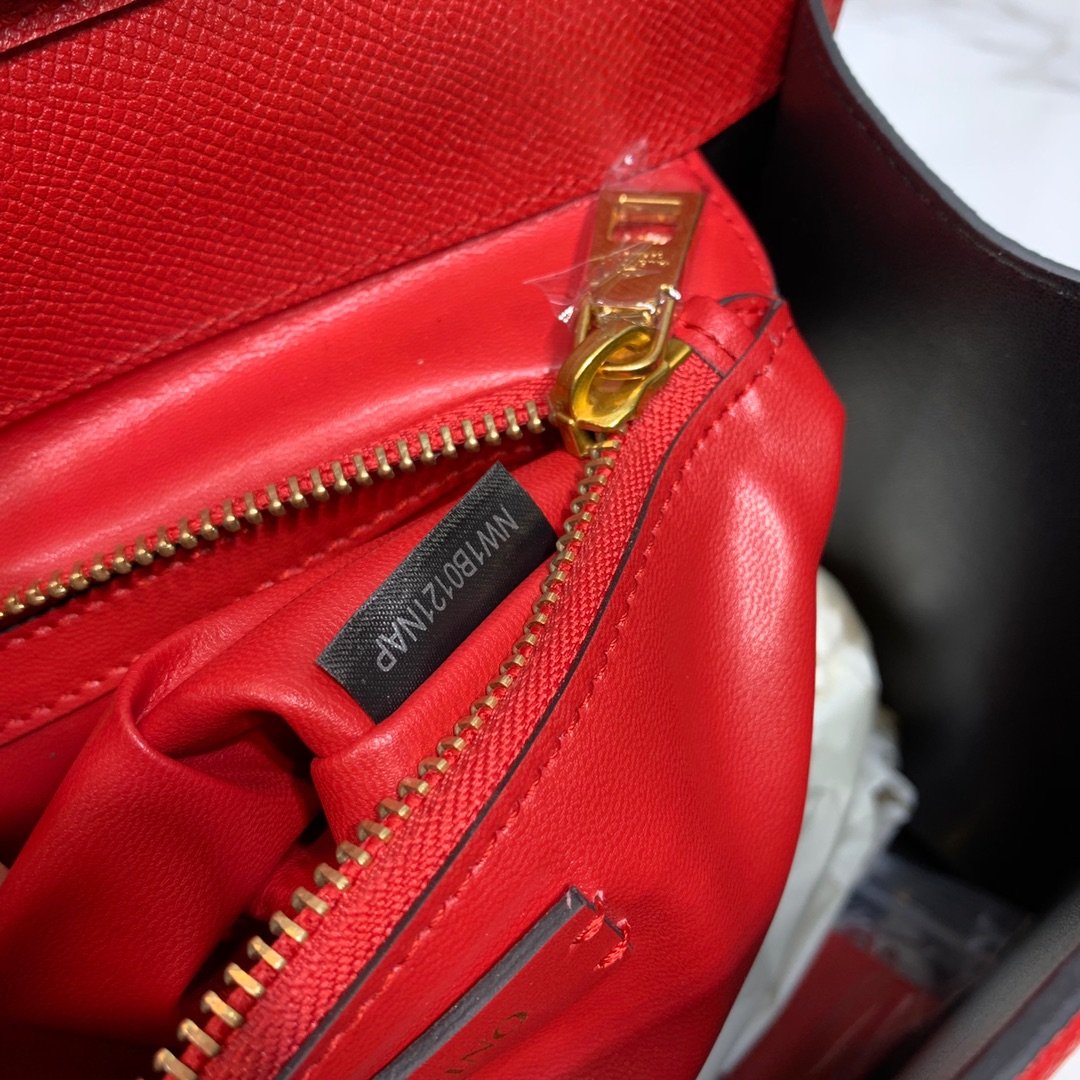 Valentino Garavani Vsling Bags-30.5*23*14 CM