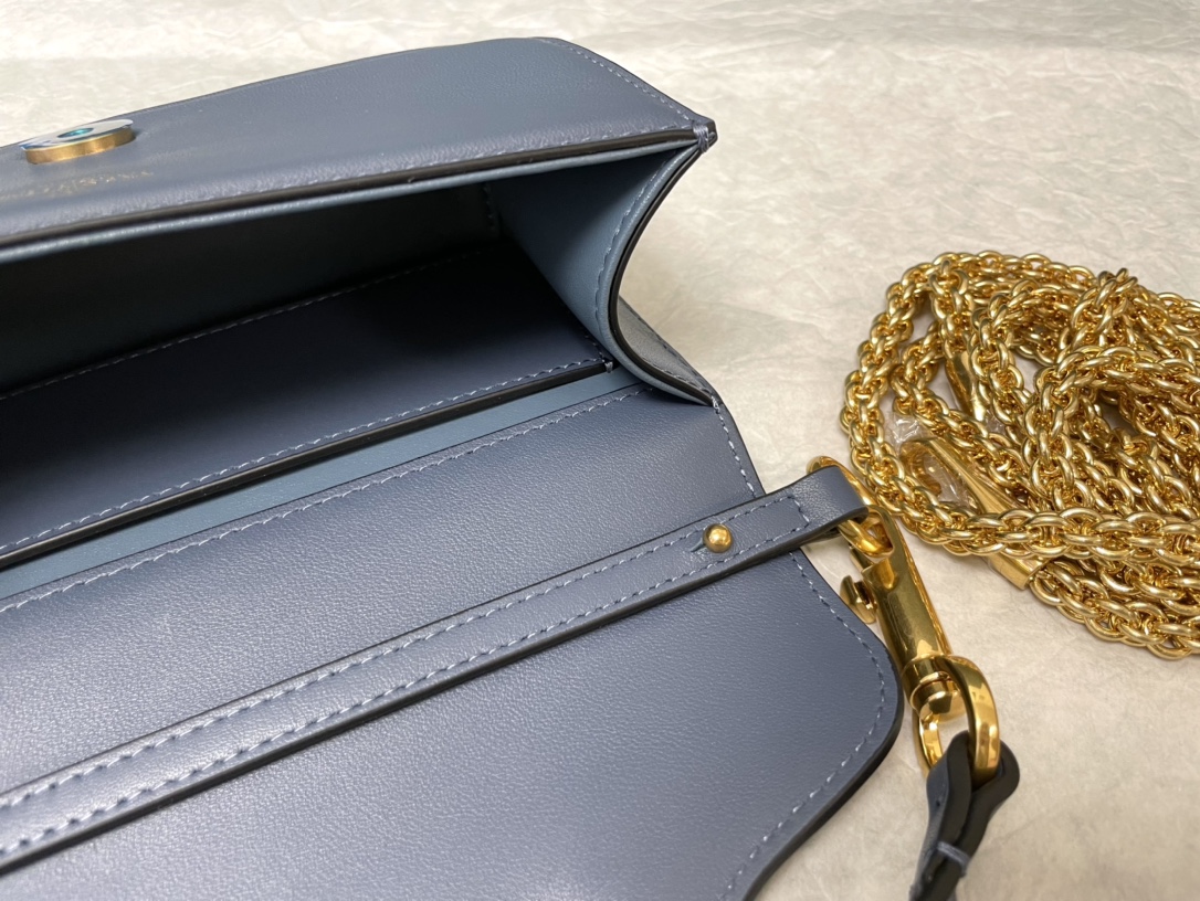 Valentino Garavani MINILOC-20x 11x5CM