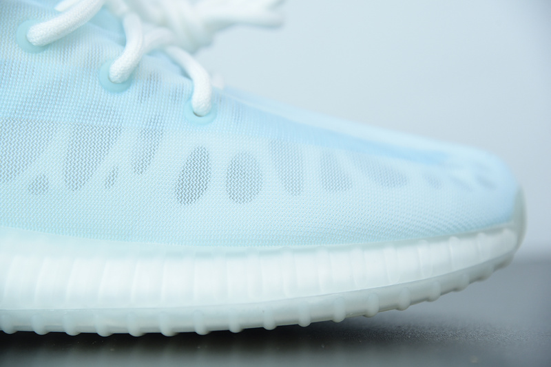 ad*s Y**zy boost 350 v2 sulfur s09d3