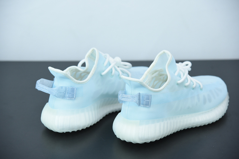 ad*s Y**zy boost 350 v2 sulfur s09d3