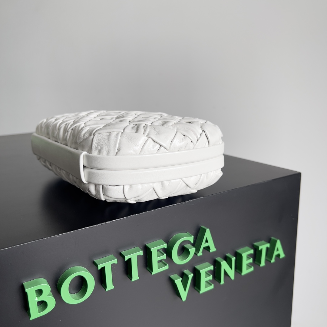 bo*te*ga Ve*ne*ta knot pouch-20.5*6*12.5cm
