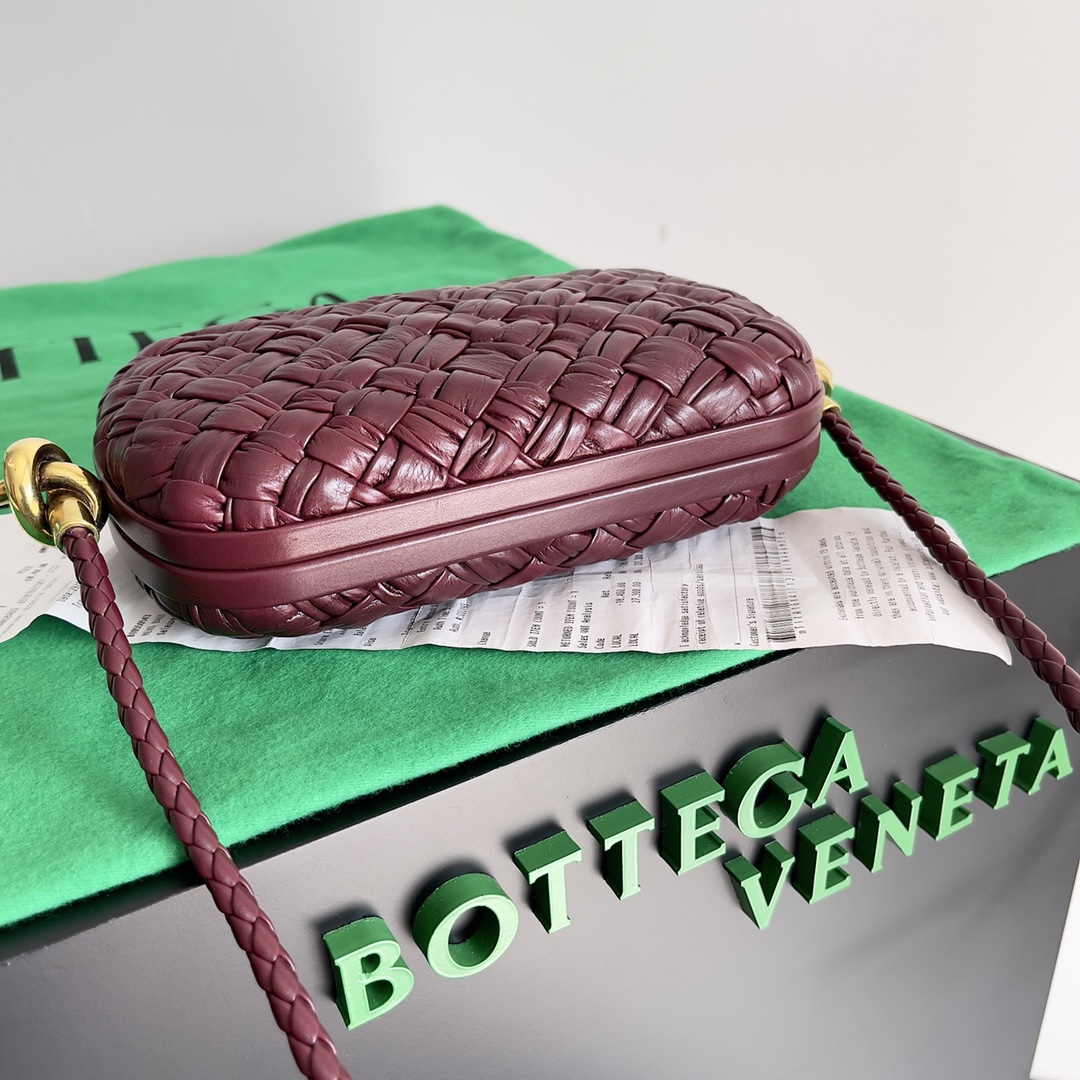bo*te*ga Ve*ne*ta knot pouch-20.5*6*12.5cm