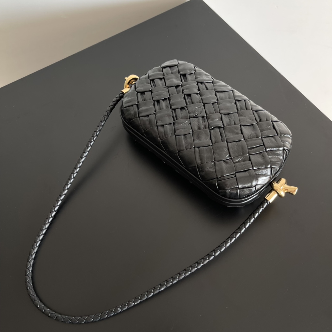 bo*te*ga Ve*ne*ta knot pouch-20.5*6*12.5cm