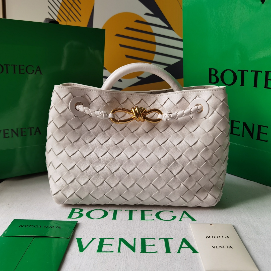 bo*te*ga Ve*ne*tatote-22*25*10.5cm