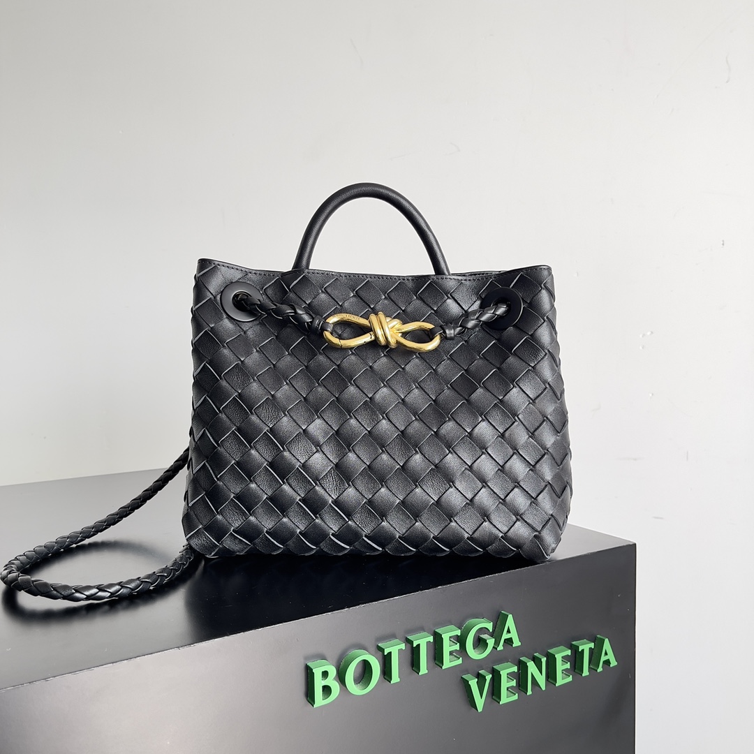 bo*te*ga Ve*ne*tatote-22*25*10.5cm