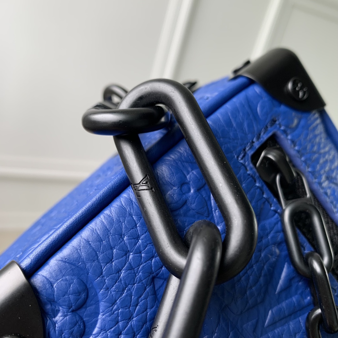 l0*is V*t0n mini soft trunk-m82558-18*13*8m