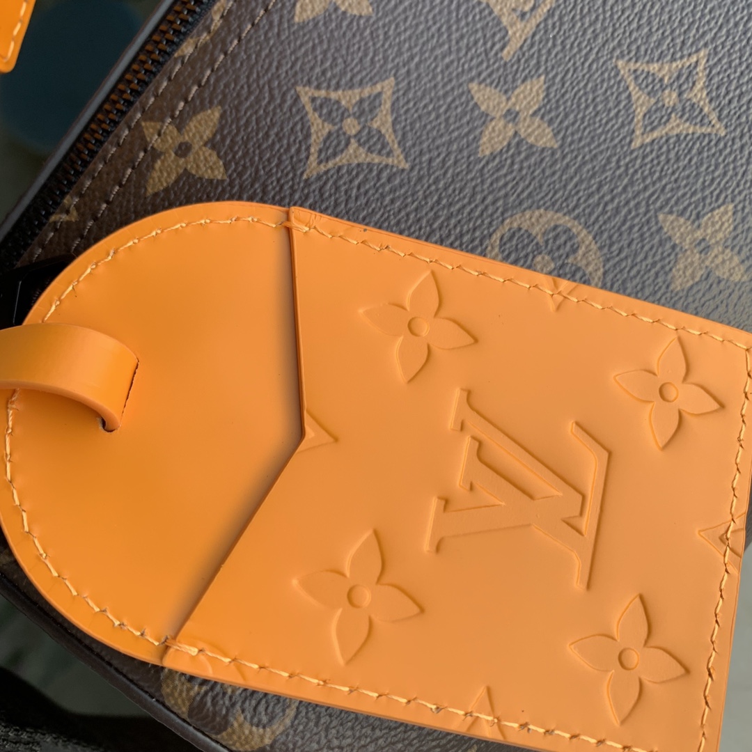 l0*is V*t0n soft polochon bag m46692-27x 15x 15cm