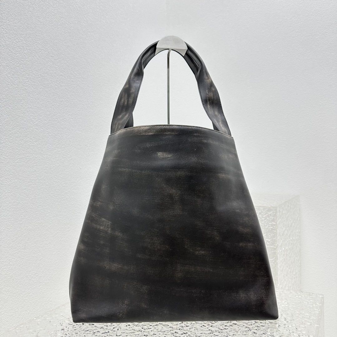 M*um*u hobo tote-38.5*11*39cm