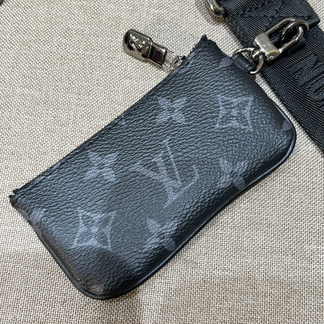 l0*is V*t0n trio messenger bag -m22481-25 x 18.5 x 7cm