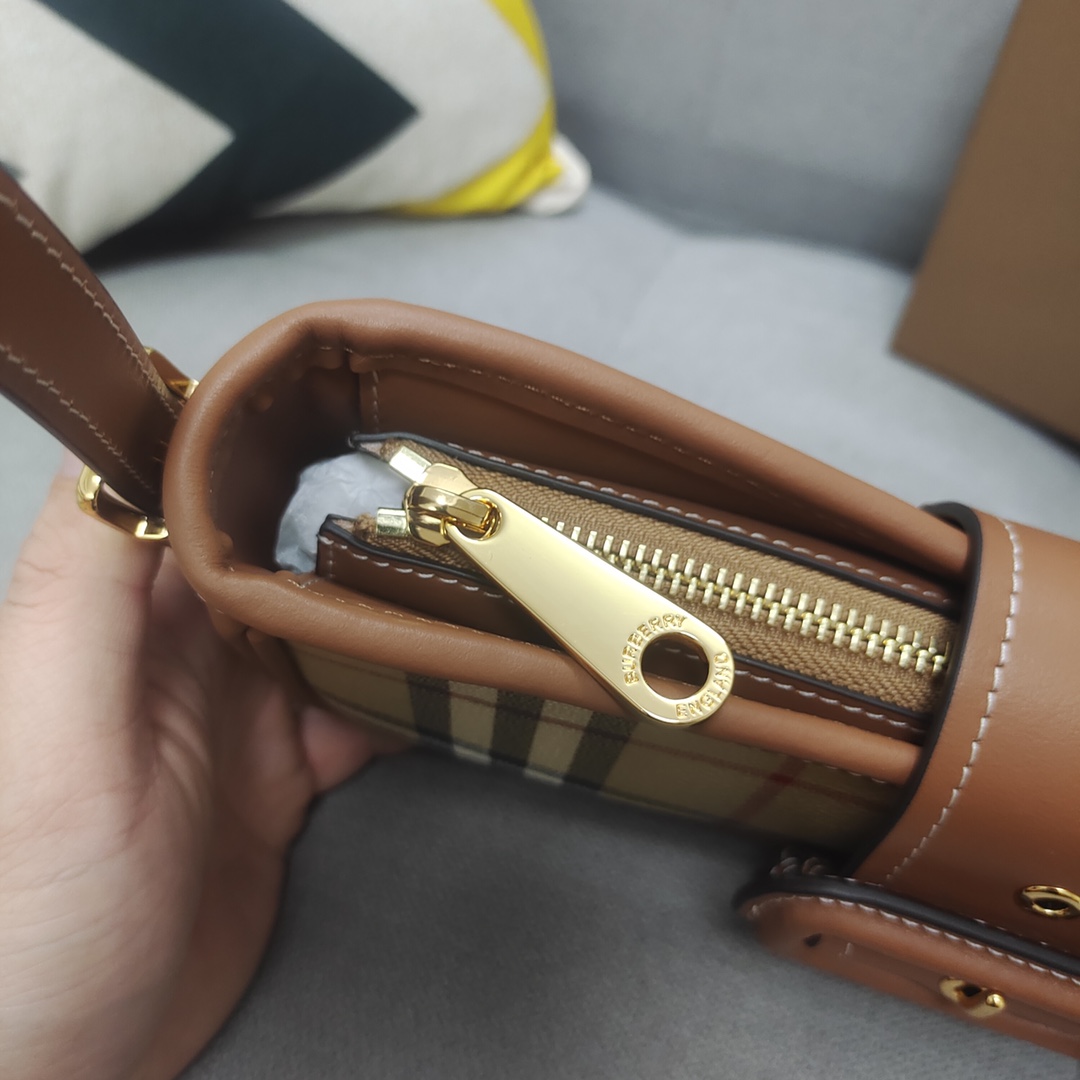 B**rry hobo bag-26×6×12cm