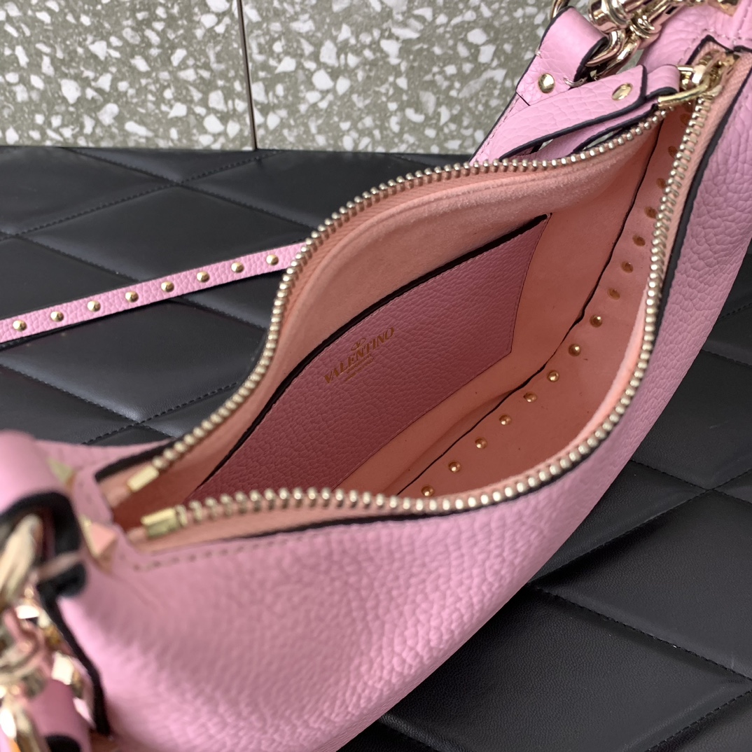 Valentino Garavani Rockstud Hobo Bag-6✖️4✖️16CM