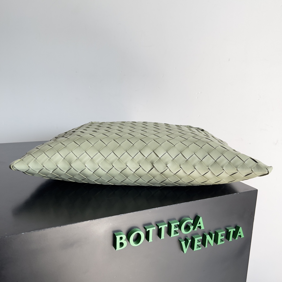 bo*te*ga Ve*ne*ta hop bag-41*20*8cm