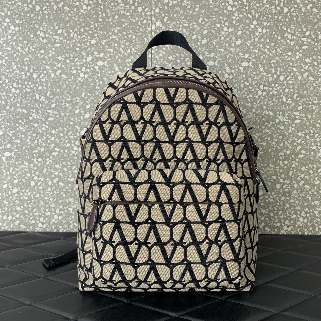 Valentino Garavani La Troisieme Toile lconographe Bakcpack-30*42*33CM