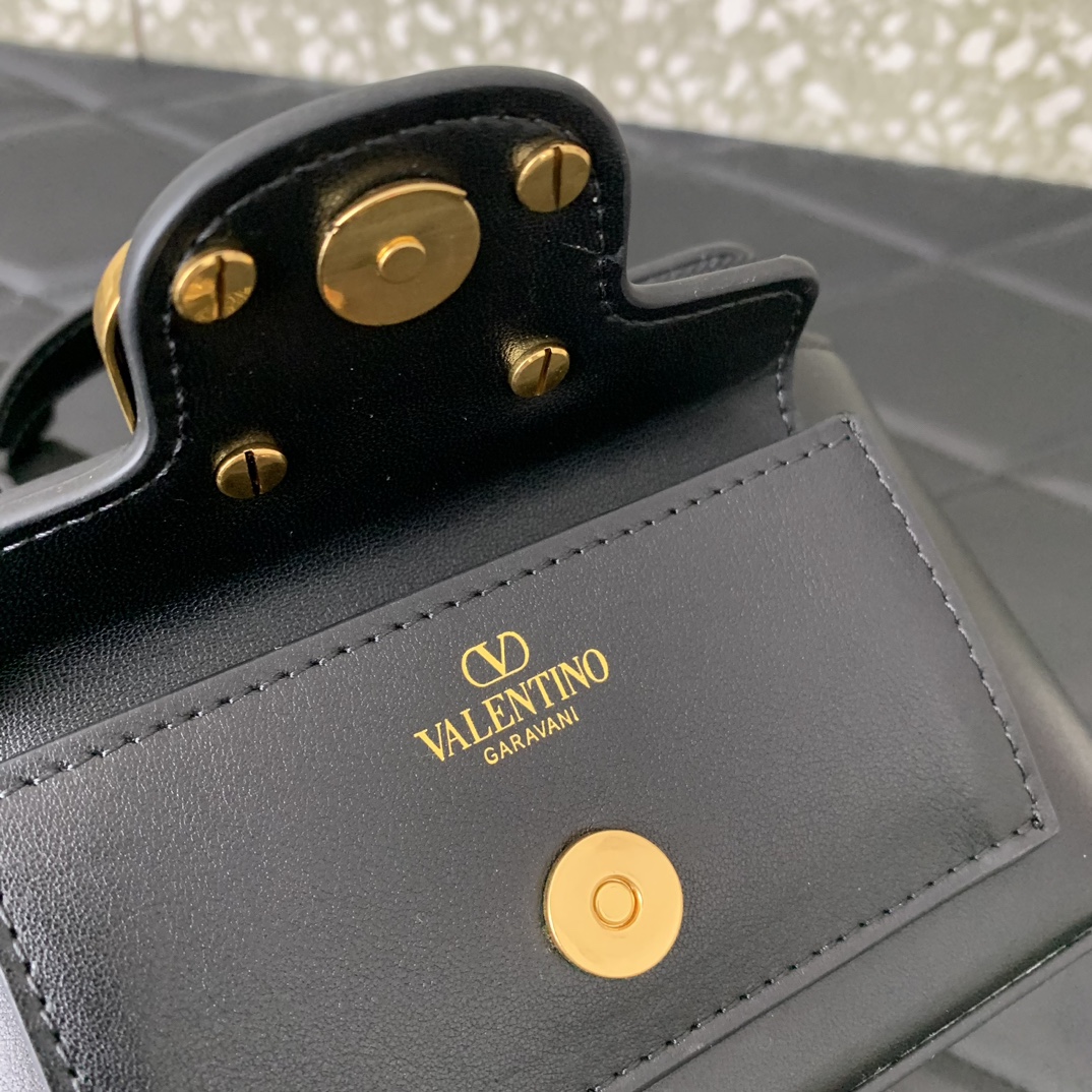 Valentino Alentino Garavani Box Bag-16.5*10*7.5CM