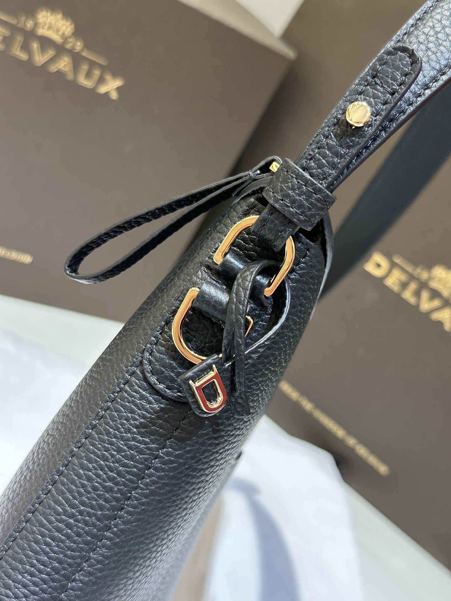 Delvaux Pin Swing Tote-29*9*20CM