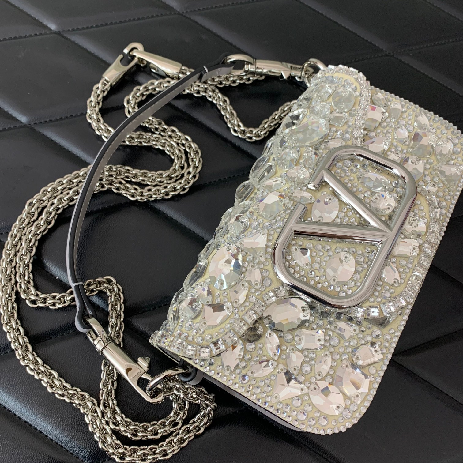 Valentino Garavani Mini Loco Bag-20*11*5CM