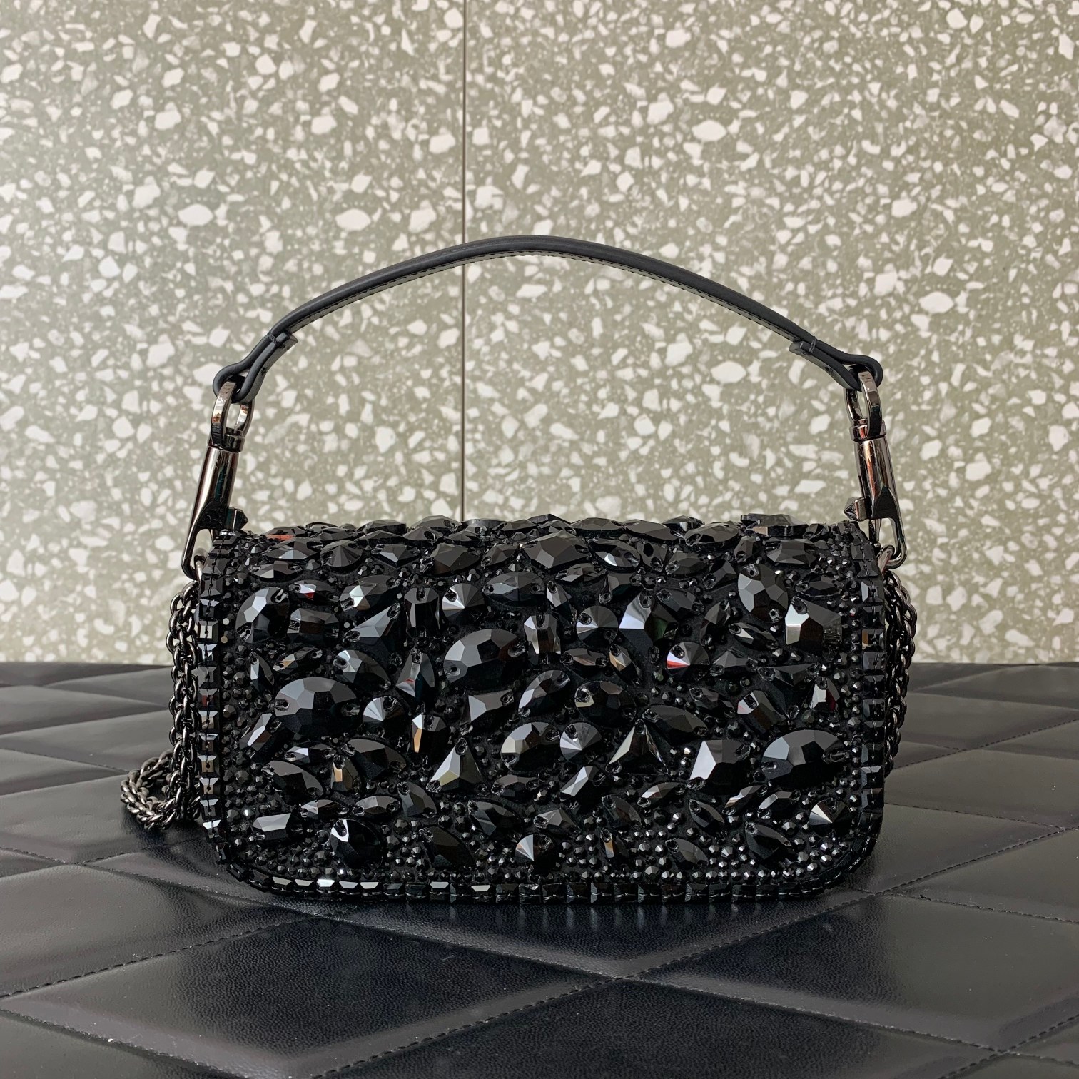 Valentino Garavani Mini Loco Bag-20*11*5CM