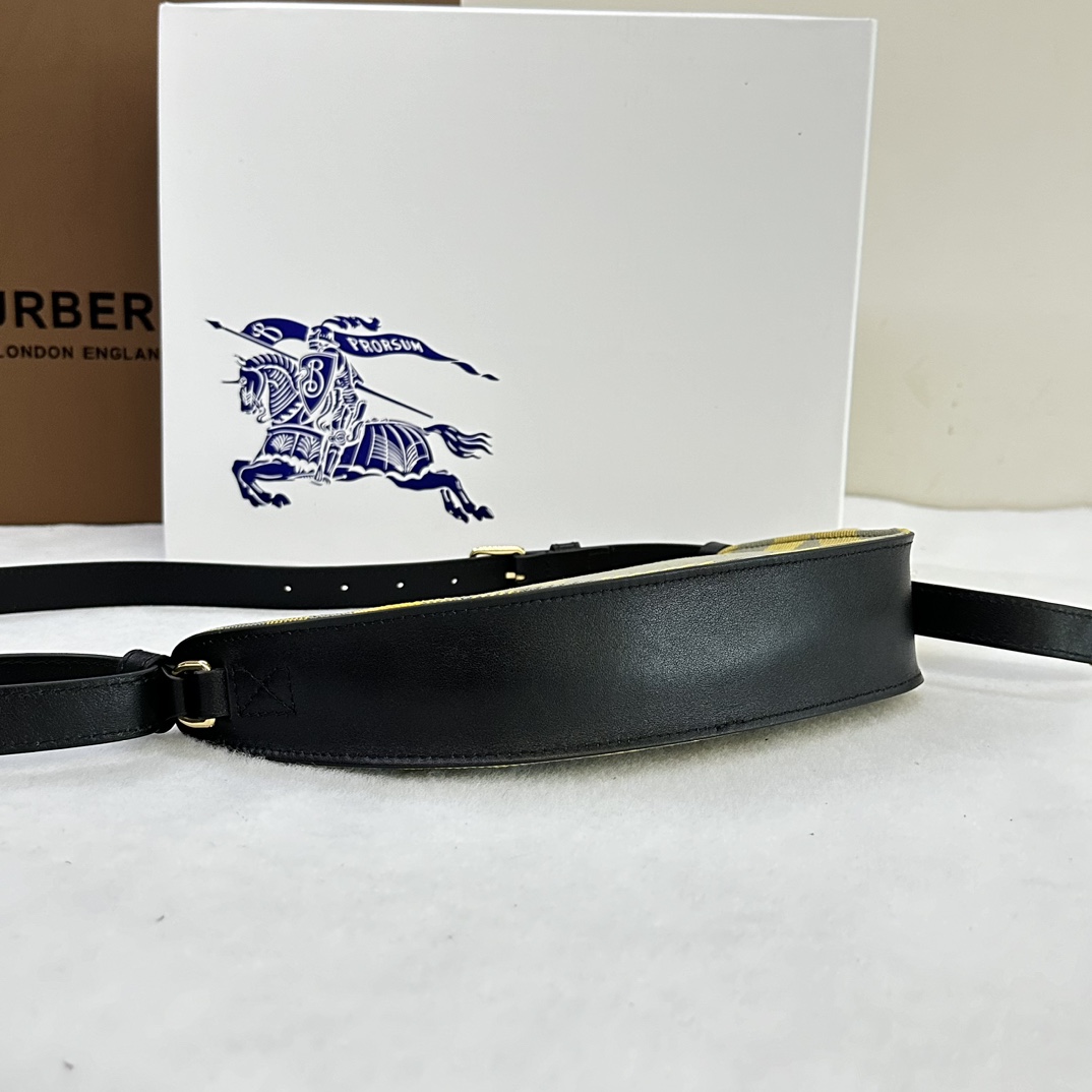 B**rry shield bag-26*5.5*13.5cm