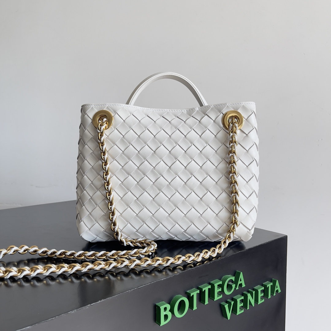bo*te*ga Ve*ne*ta andiamo-25*22*10.5cm