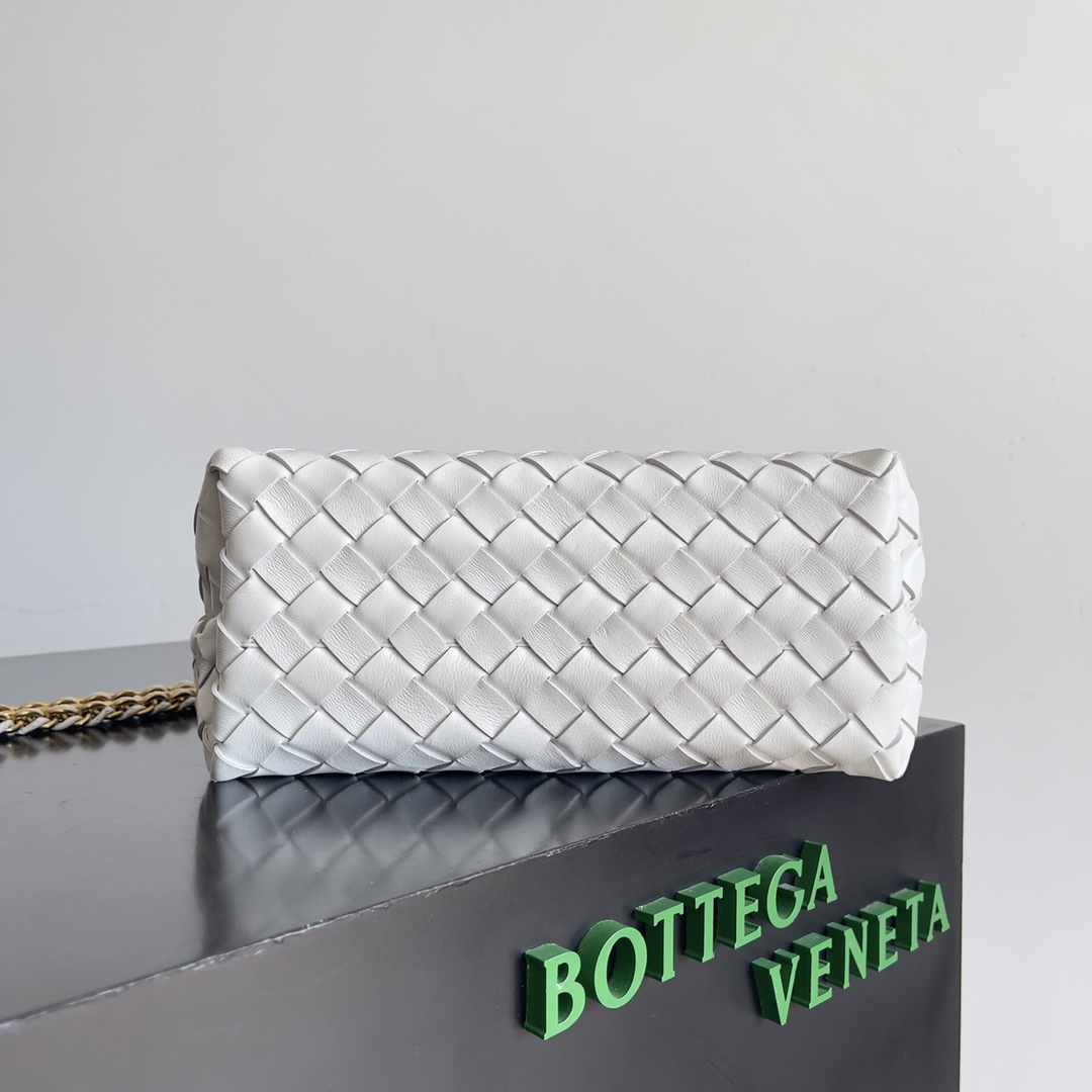 bo*te*ga Ve*ne*ta andiamo-25*22*10.5cm