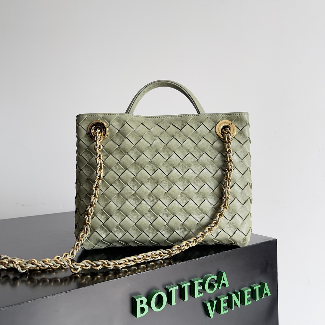 bo*te*ga Ve*ne*ta andiamo-25*22*10.5cm