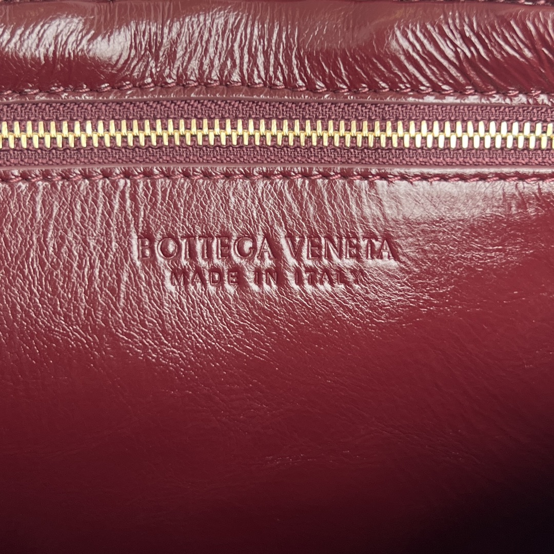 bo*te*ga Ve*ne*ta kalimero citta bag-25x18x5.5cm