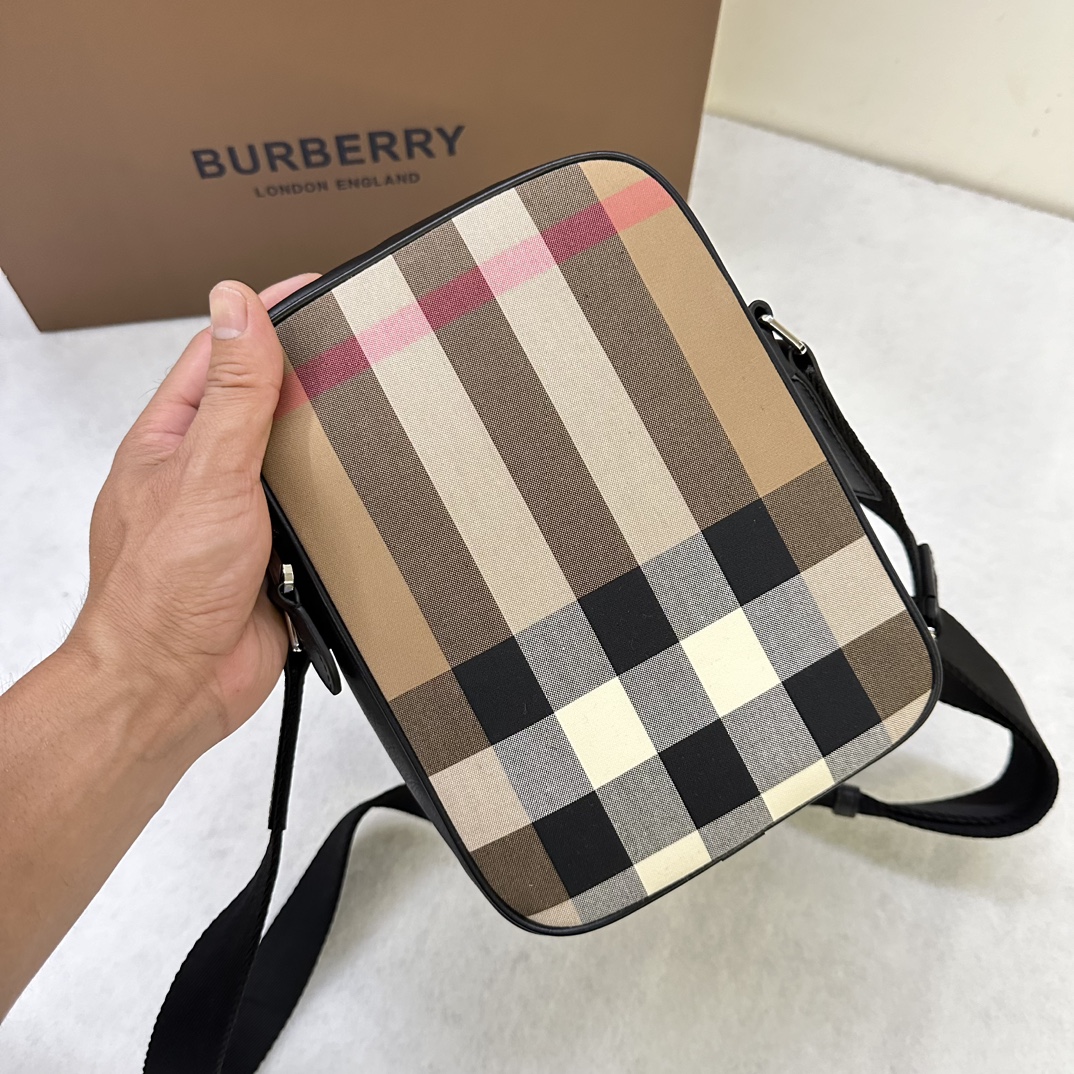 B**rry messenger & shoulder bags-23×17×6cm