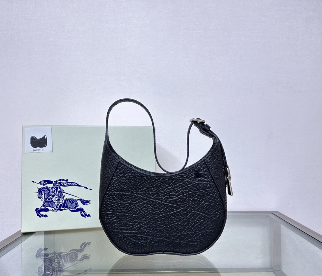 B**rry chess bag-23 x 4.5 x 19cm
